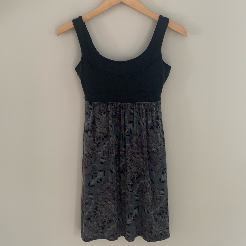 Athleta Floral Print Tank Dress With Built In Bra Size XS Summer Beach Casual